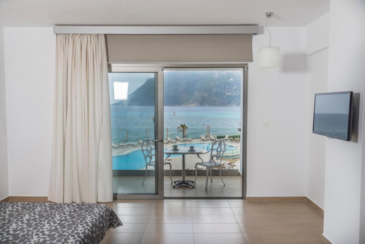 Royal Bay Suites Kéfalos Exteriér fotografie