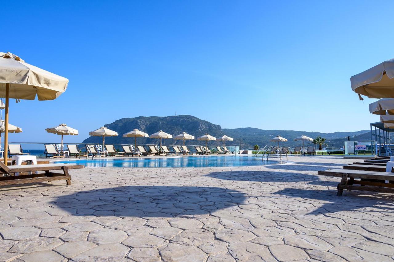 Royal Bay Suites Kéfalos Exteriér fotografie